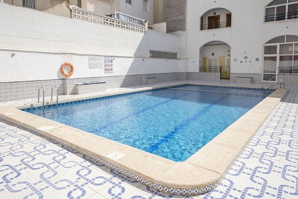 טורבייחה La Casa De Veronica - Serene Apartment With Shared Pool, Steps From The Beach מראה חיצוני תמונה