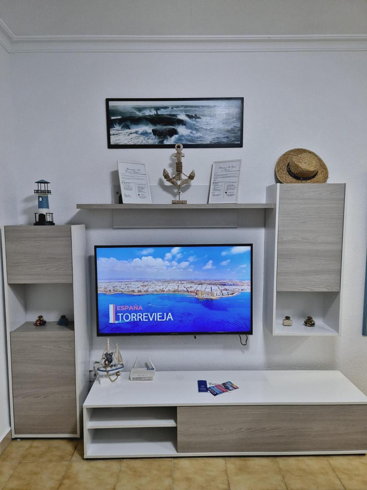 טורבייחה La Casa De Veronica - Serene Apartment With Shared Pool, Steps From The Beach מראה חיצוני תמונה